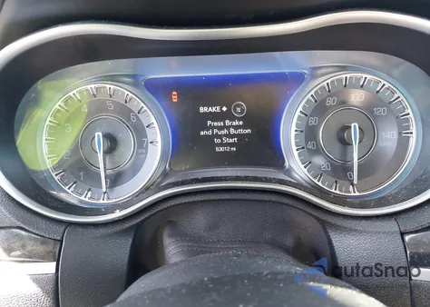 2021 Chrysler 300 Touring L из США, поврежденный, VIN 2C3CCAAG5MH604168